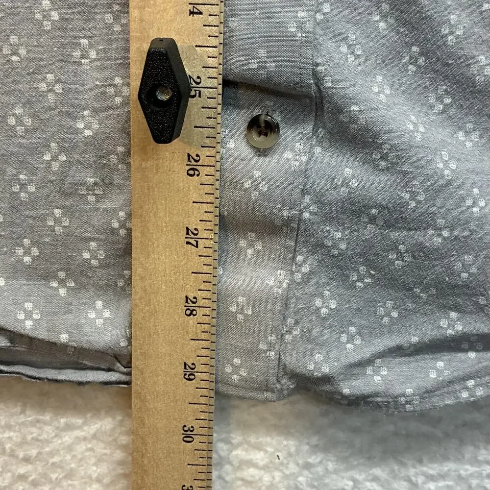 Travis Mathew Shirt Mens XL Gray Geometric Short Sleeve Button Up Stretch Casual - Picture 9 of 10